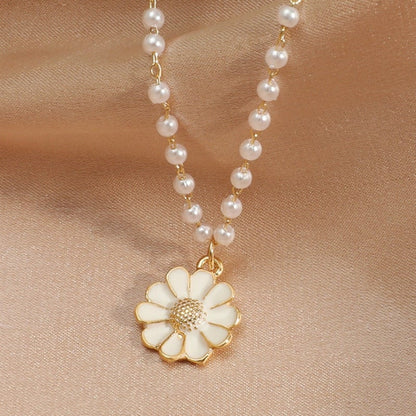 CANDELA | Collar Colgante Margarita con Perla