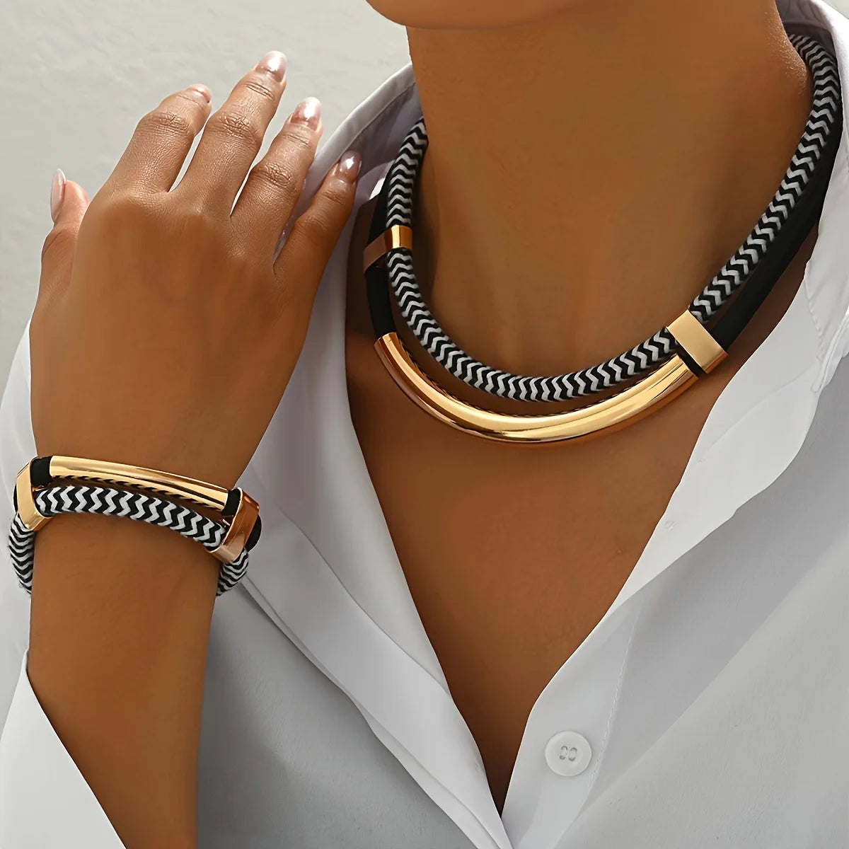 AURIANE | Refinamiento Moderno para Cada Ocasión