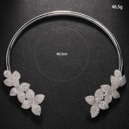 MARGARITA | Collar Elegante Flor de Cristal