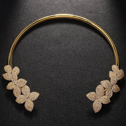 MARGARITA | Collar Elegante Flor de Cristal