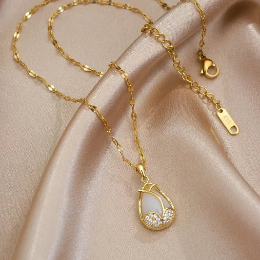 ROSA | Collar Colgante Elegante de Cristal Rosa y Dorado