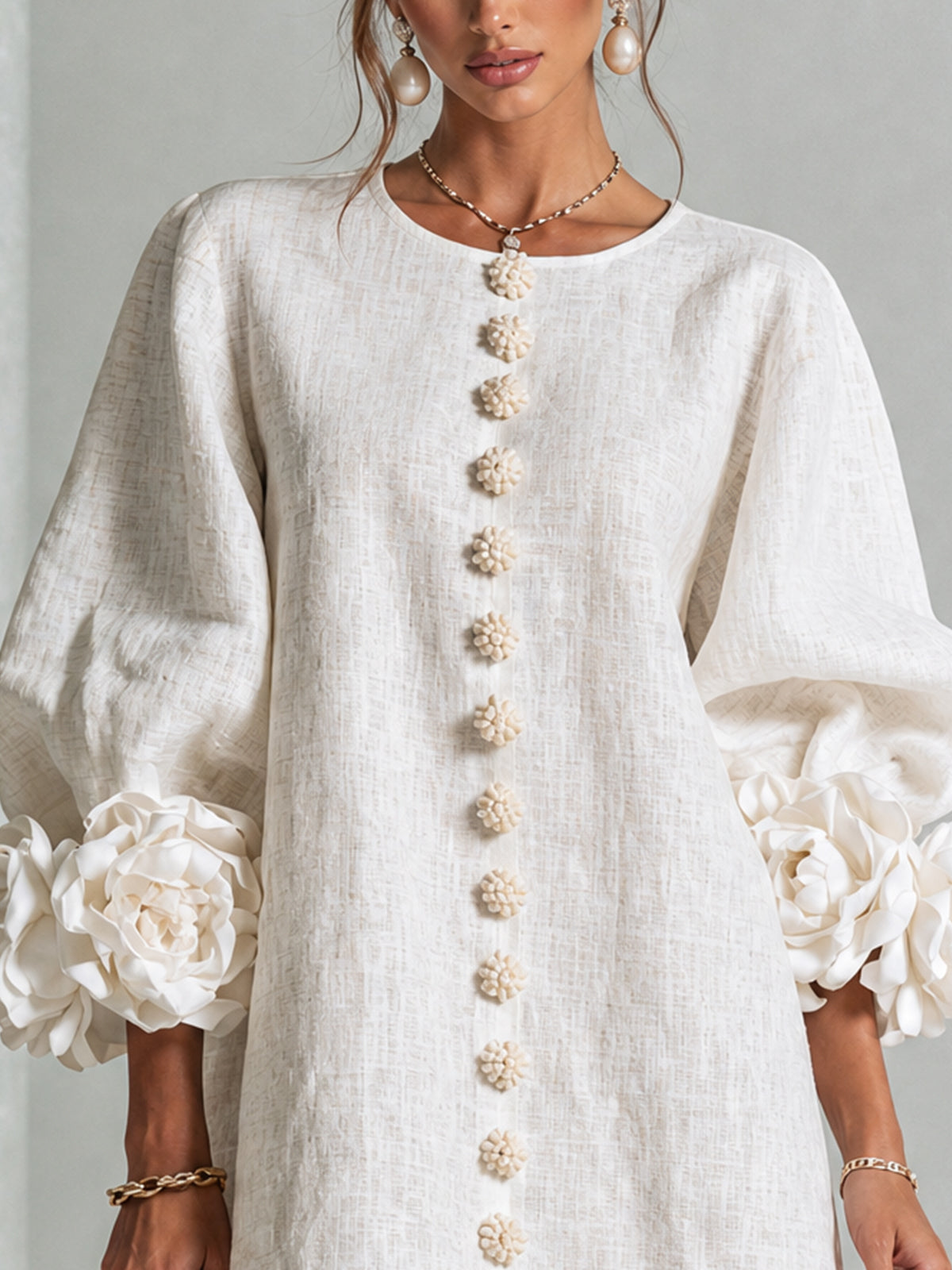 Ludovica · Vestido mini con puños de flor blanco — vista 5
