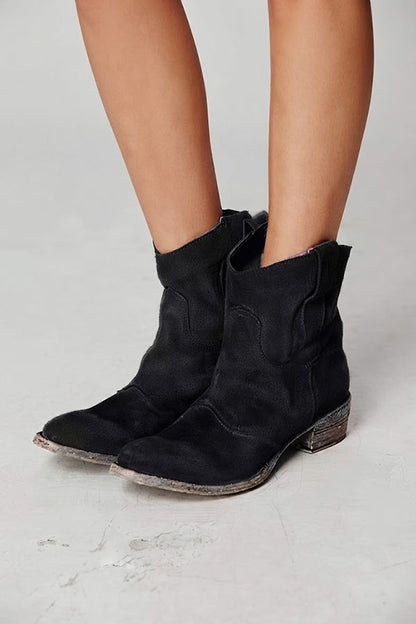 Emma · Botines de ante tacón bajo — vista 4 — Nola Bellari
